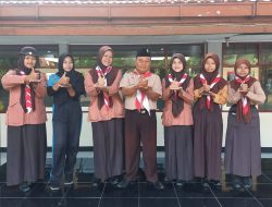 Tanggapan Pembina Pramuka SMKN 1 SOOKO Mojokerto tentang Sejarah dan Perkembangan Pramuka di Sekolah